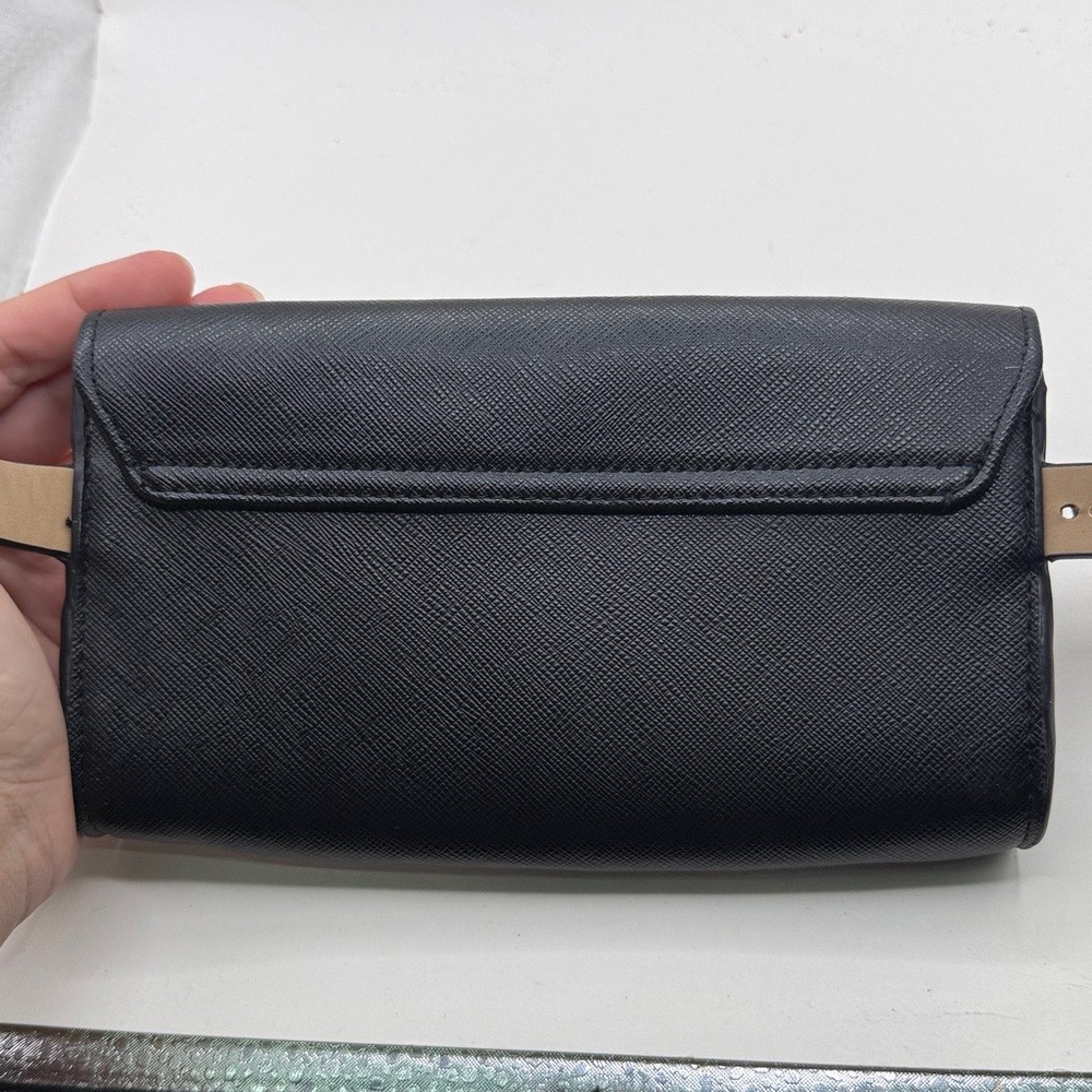 Michael Kors Black Envelope Waist Fanny Pack Belt Bag Purse S M - Picture 4 of 15